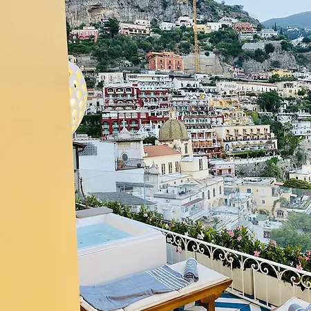 Diamond Luxury Affittacamere