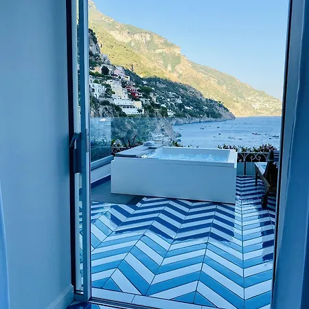 Diamond Luxury 4* Positano