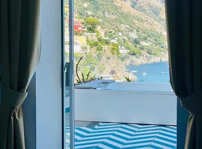 Diamond Luxury Гостевой дом 4*