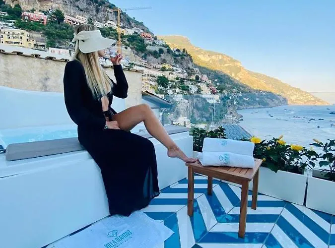 Diamond Luxury Πανσιόν